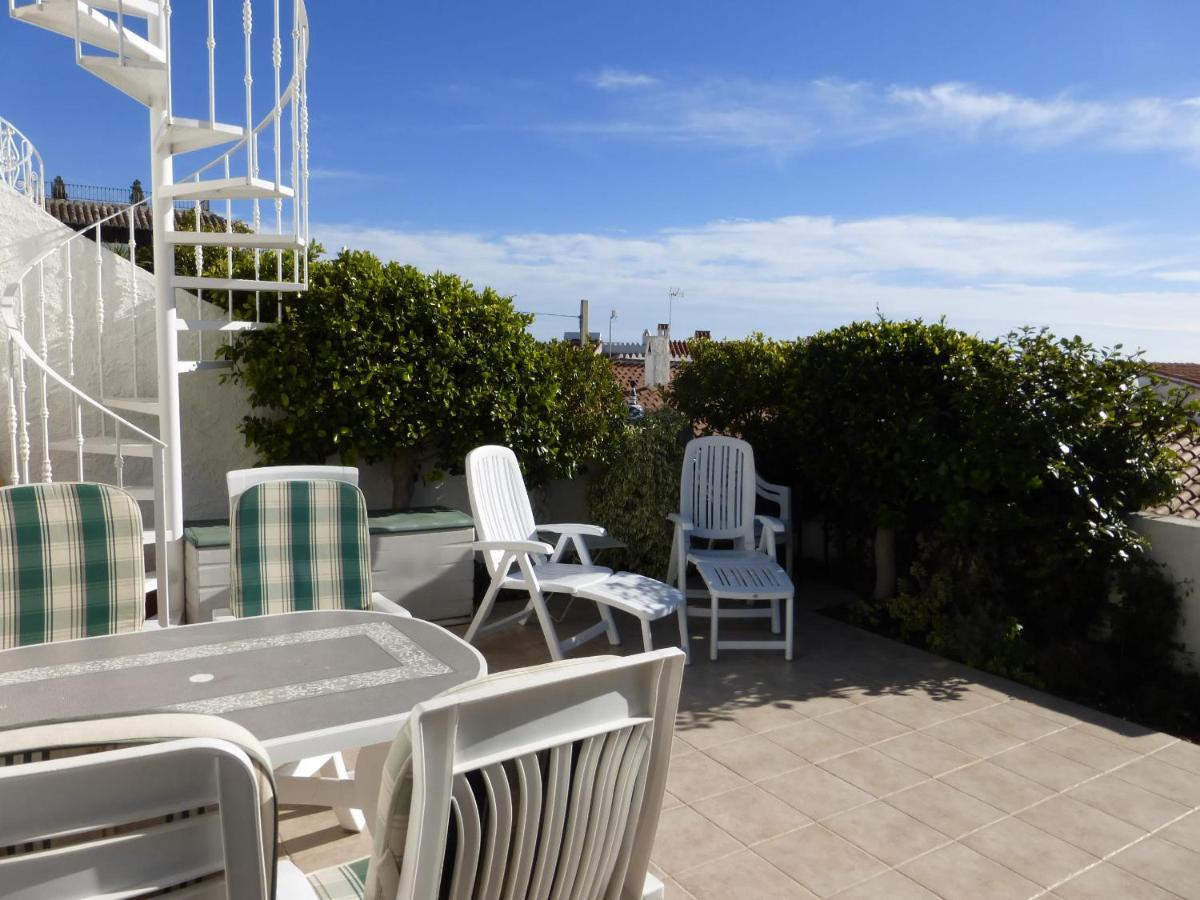 Villa Pueblo Chimenea Nerja Exterior foto